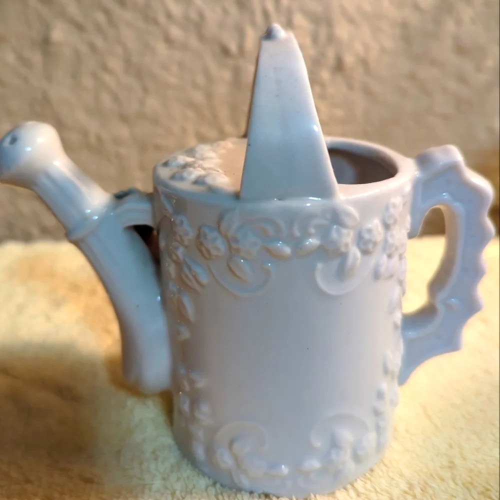 Vintage 1950's 3D Vase Pink Roses Ribbed Watering Can Japan Gold Trim